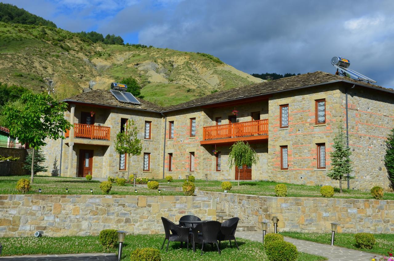 Johnny Hotel Kamenice Bagian luar foto