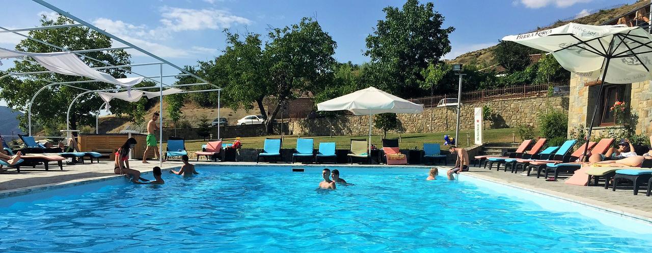 Johnny Hotel Kamenice Bagian luar foto